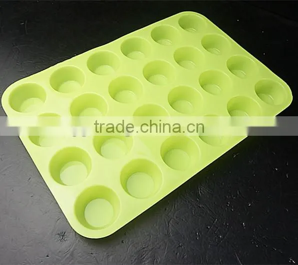 10112 24pcs CUPS Shape Silicone Cake Mold