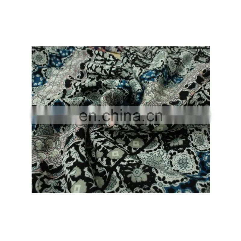 Viscose Green Floral Print Trousers Casual Wear Plus Size Pants for Women