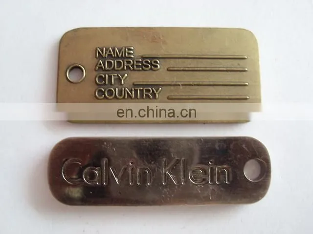 Custom Logo Gold Heart Metal Clothing Labels Garment Accessories