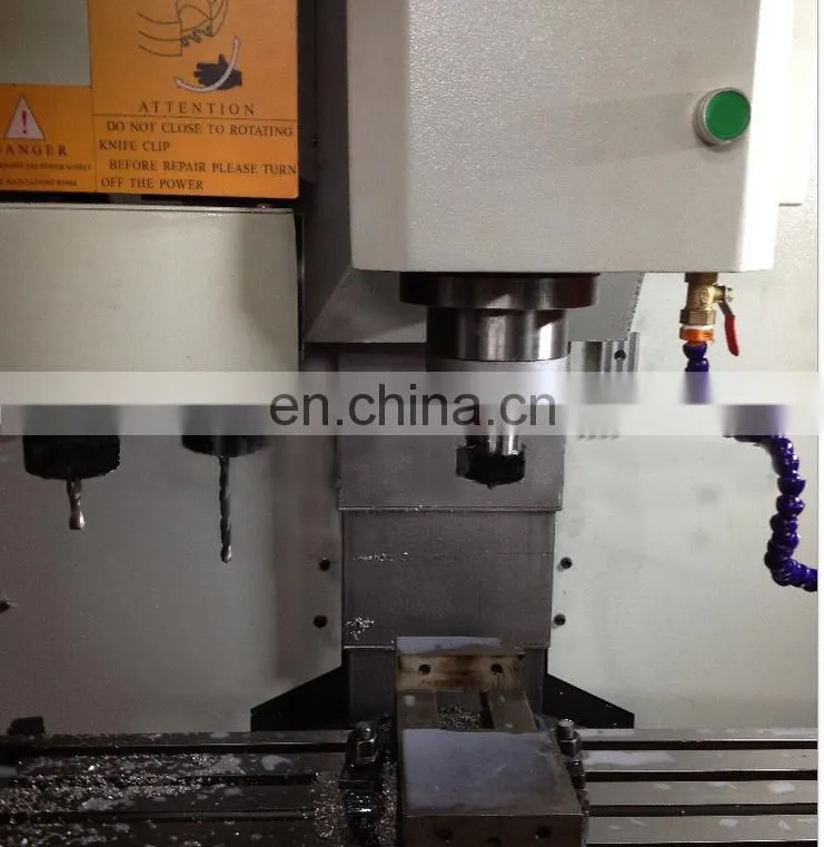 Chinese CNC Machining Center Mini Milling Machine for Sale VMC420L