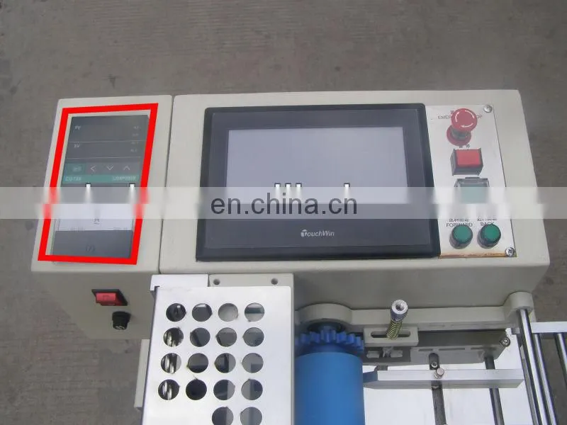 Automatic nylon rope cutting machine