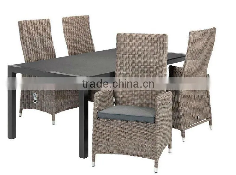 Garden table