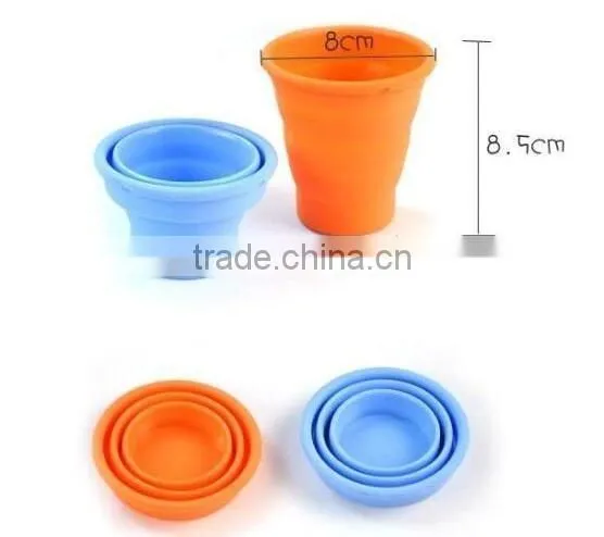 Silicone folding cup