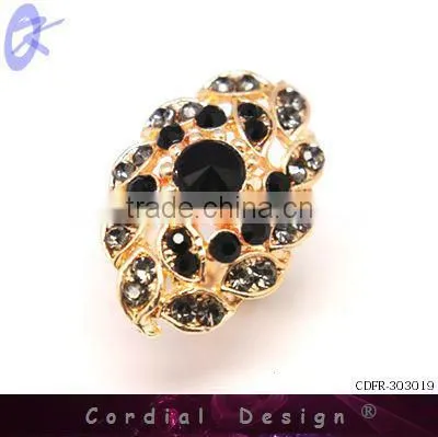 2013 hot sale wholesale colour rhinestone fashion extravagant ring