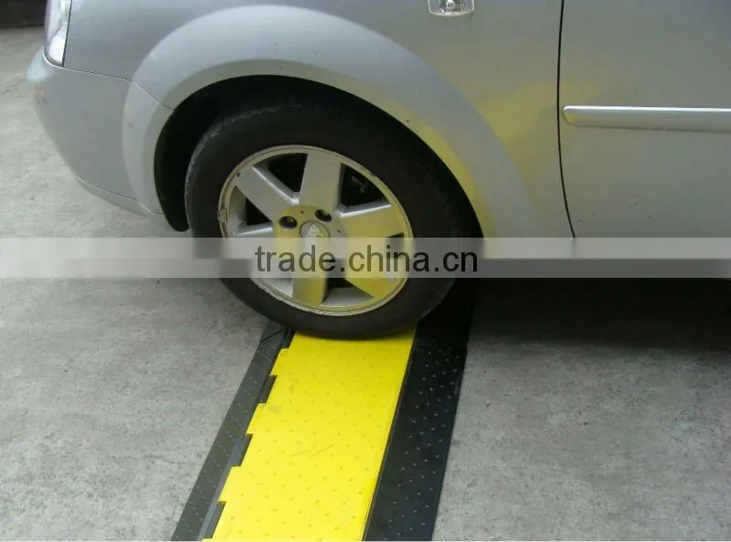 2-channel rubber corner wire protectors