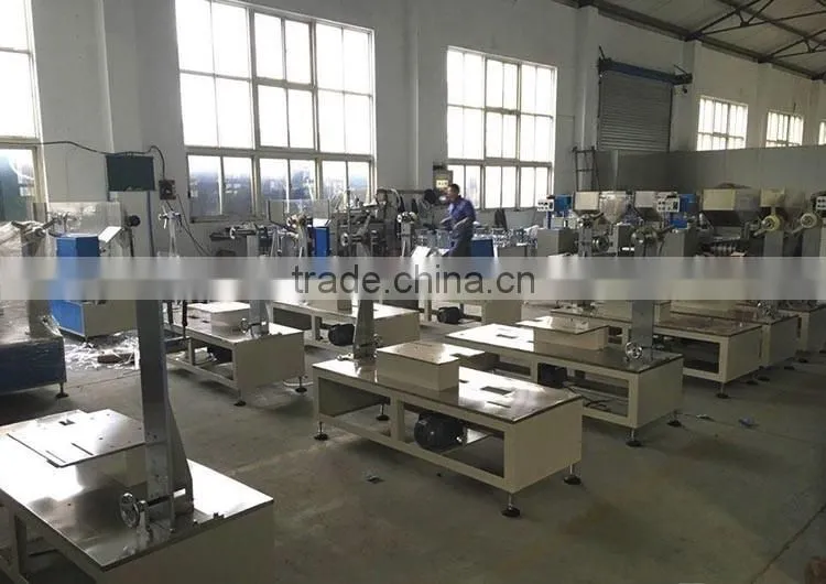 Automatic individual drinking straw packing machine