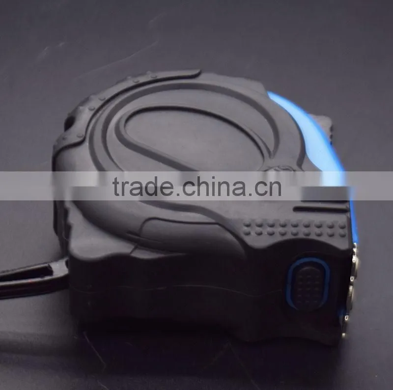high quality rubber covered retractable tape measure