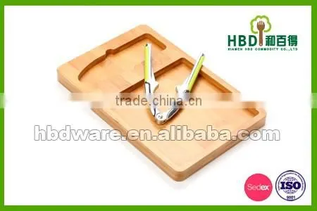 Hot selling wooden nutcracker with tray set for sale