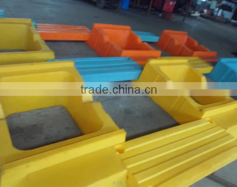 New shape floats/plastic solar panel floater/pontoons for floating solar system on water