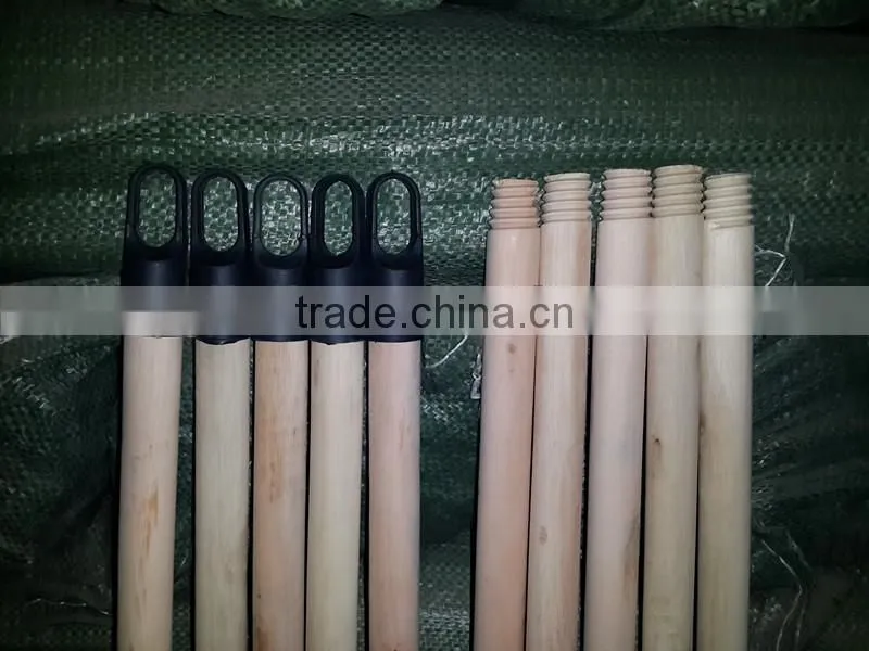 Varnished wooden broom stick/house cleaning wooden handle varnished/polished floor mop handle