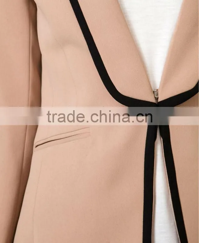 Padded Contrast Trimmed Blazer