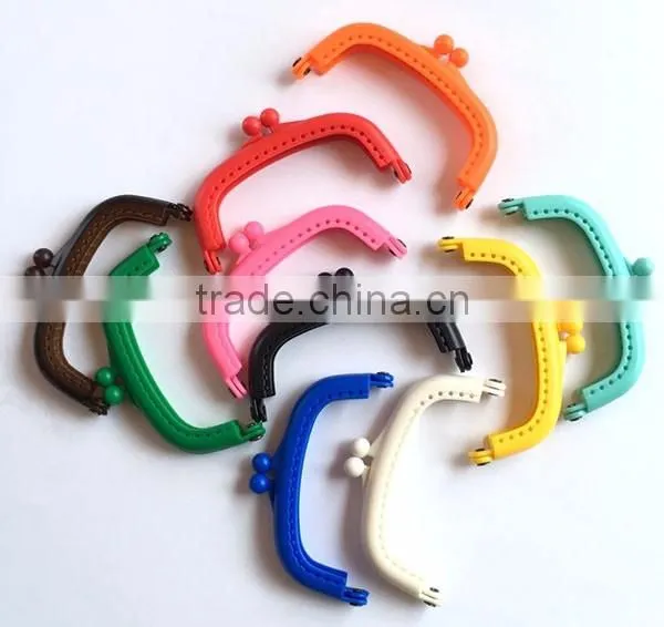 2016 new+ high quality plastic purse frame-8.5cm
