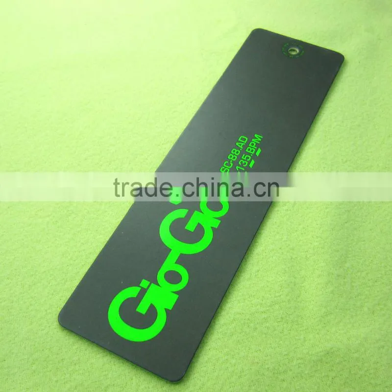 hang tag and label