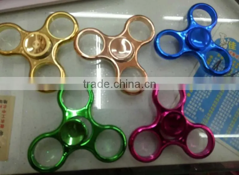 Hot selling yiwu factory wholesale plating electroplating hand finger toy fidget spinner