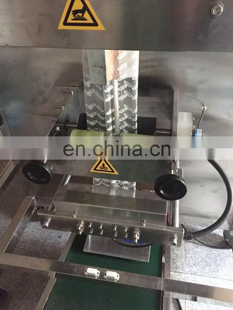 Automatic and high efficiency vertical sauce filling and sealing packing machine