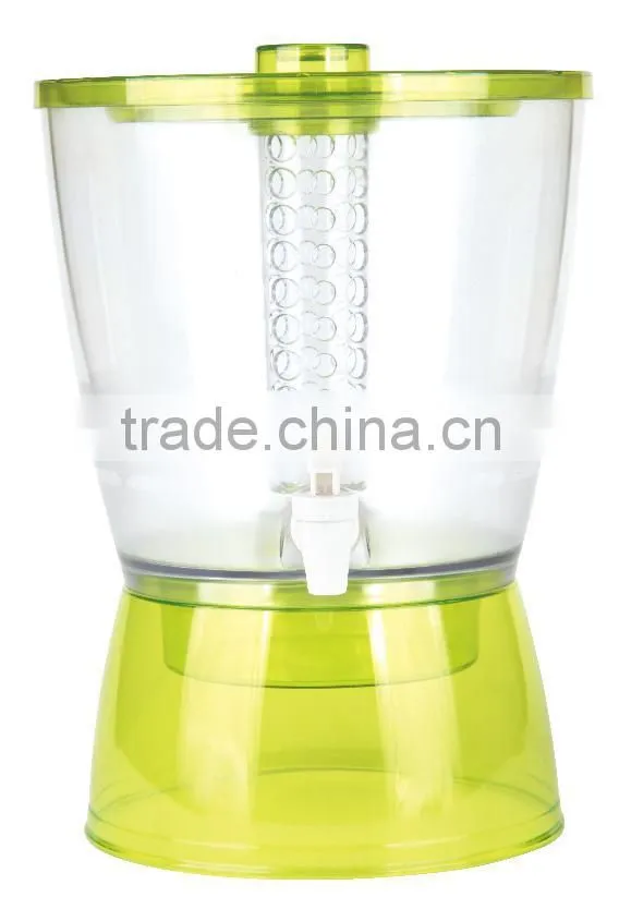 Monolayer water pitcher