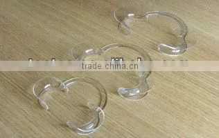 teeth whitening ckeeck retractor