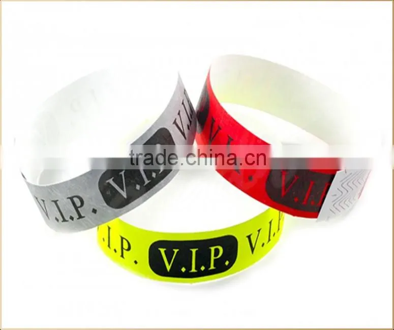 2015 Customized barcode printing tyvek paper wristbands