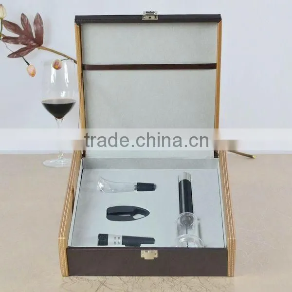 Wholesale Promotion Gift Set with Wine Accessories