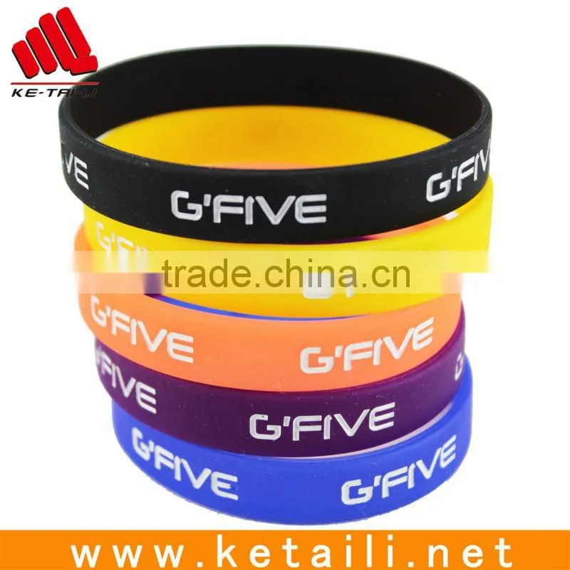2013 Promotional cheap silicone wristbands for kids