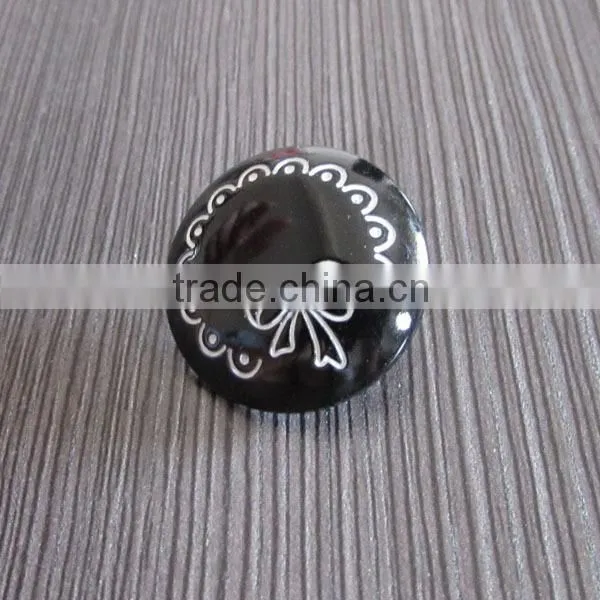 Flower plastic button for garment