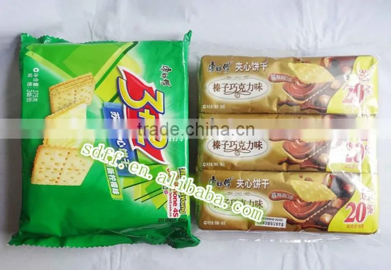 Automatic high speed biscuit packing machine with tray
