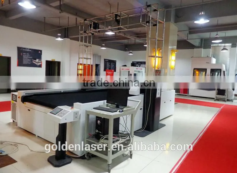 garment cutting laser machine for dress/suits/sportswear/uniforms