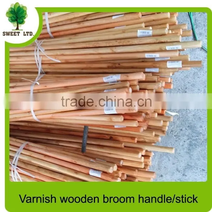 varnished wood broom stick with sticker from china factory