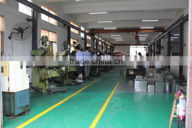 China mold factory making cheap ABS plastic injection mold for Medical parts