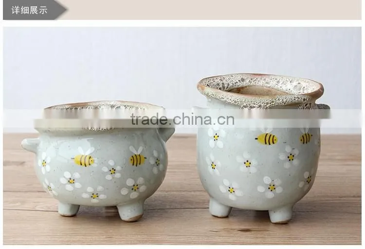 Attractive hand-painted cartoon ceramic flower pot