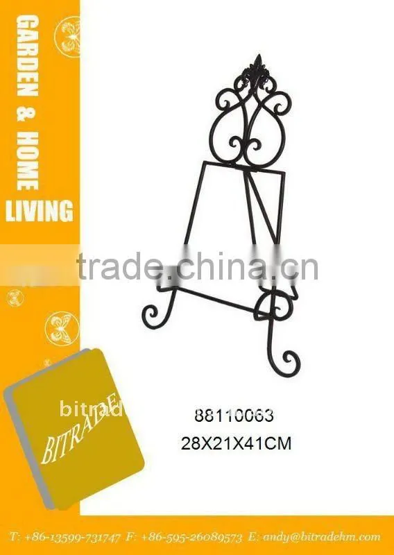 Metal easel stand