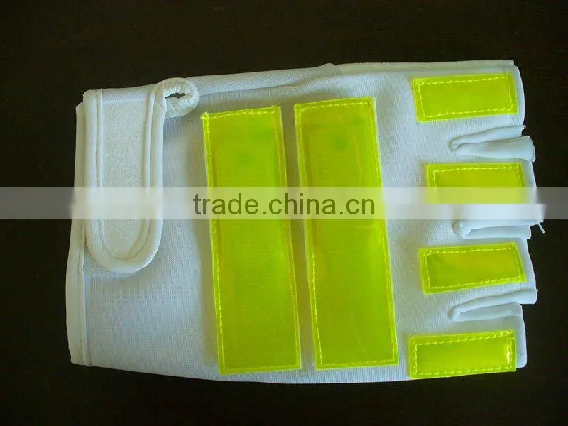 Safety reflective traffic glovesJRL02