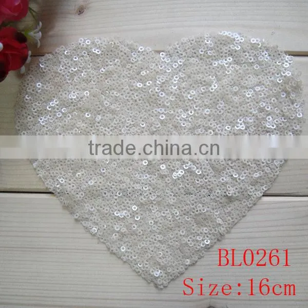 16CM wholesale heart shape sequin applique for girl cloth