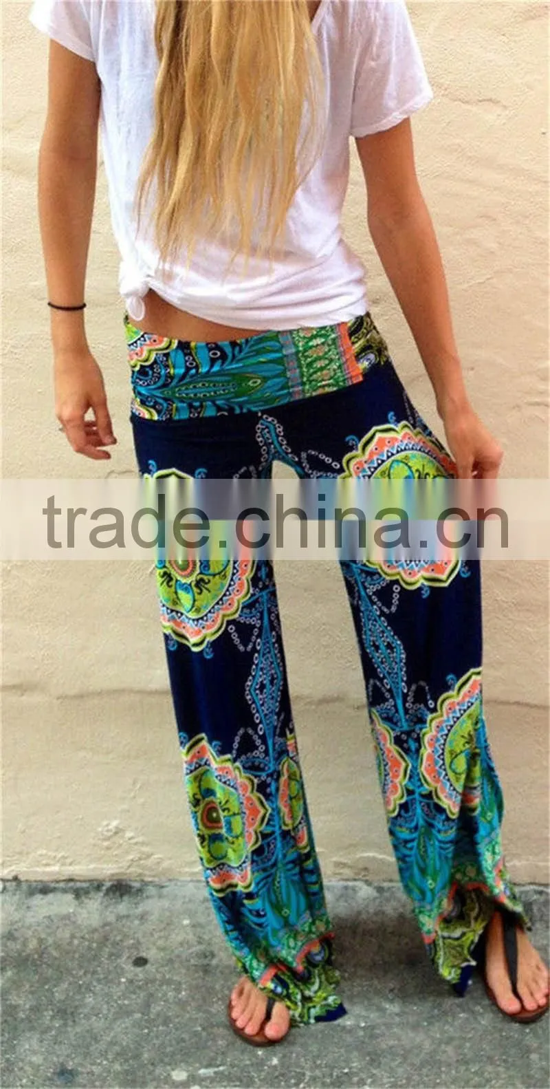 Shandao Women's Fashion Floral Print Trousers