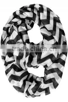 Hit Fashionable Wave Print Pattern Women Magnetic Round Infinity Chevron Scarf