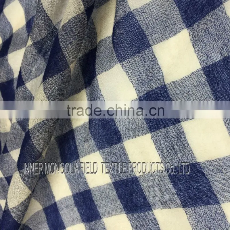 Merino Wool & Cashmere Buffalo Check Scarf