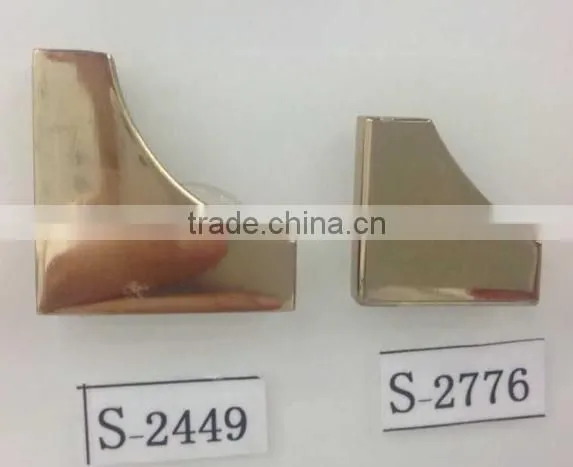 metal bag corners