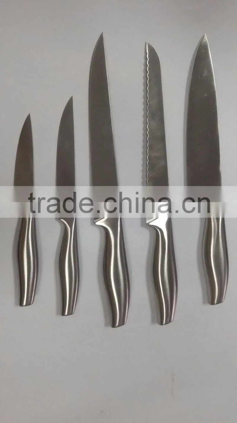 Family special 6 piece hollow handle cutter