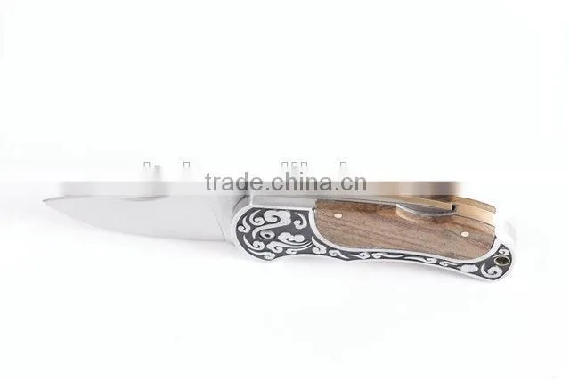 OEM new design 440C stainless steel pocket knife with wood