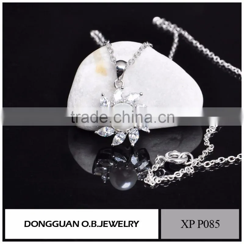 Latest wholesale costume jewelry silver pearl pendant jewellery necklace