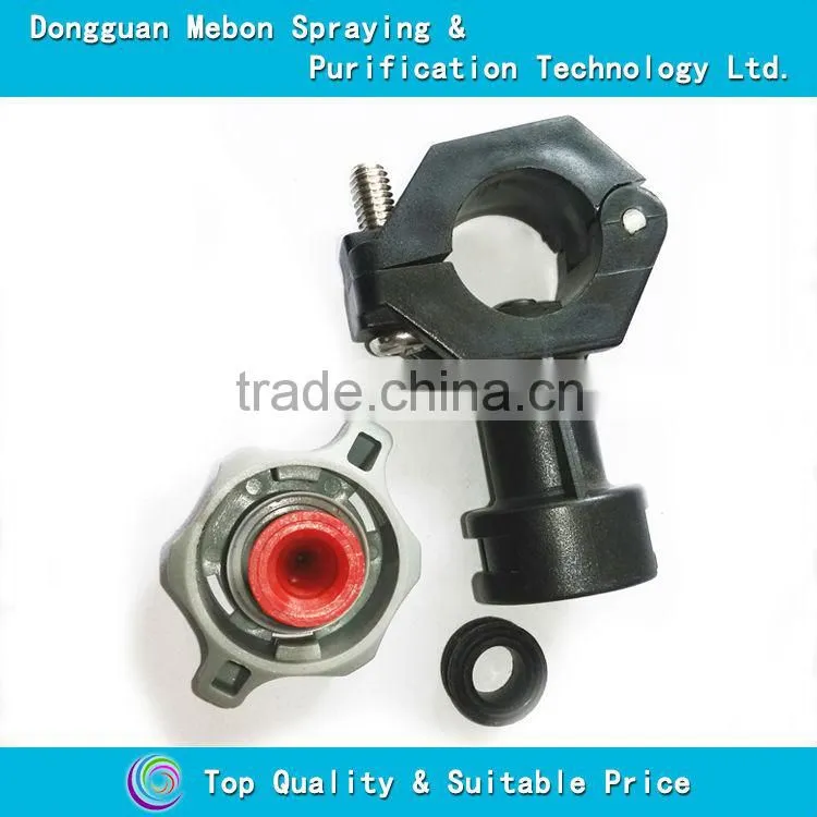 Quick detachable toggle clamp flat fan jet nozzle