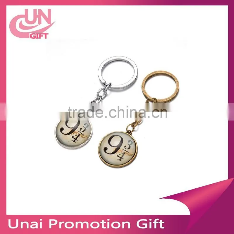 2016 High quality promotional kirsite metal keychain