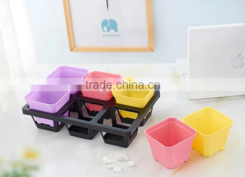 Plastic Flower Pot Rack -6 Grid
