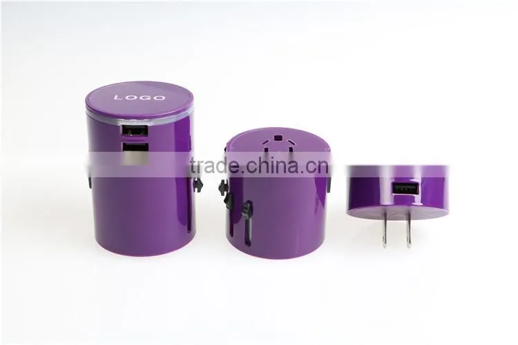 USB Global Travel Adapter For New Year's Gift and Travel Gift of 3.1A with LED light
