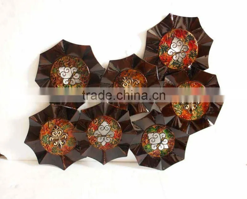 metal round table