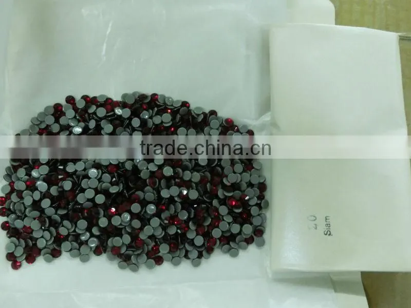 China factory wholesale decorative shiny leed free and multi size cheap loose flat back strass hot fix rhinestone for garment