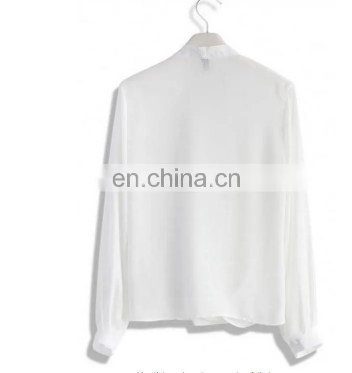 Minimal Chic Wrapped Top in White