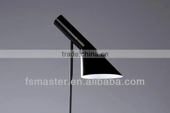 Home appliance Arne Jacobsen light energy saving AJ floor lamp