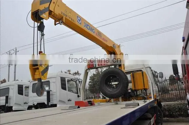 EQ1126 road wrecker