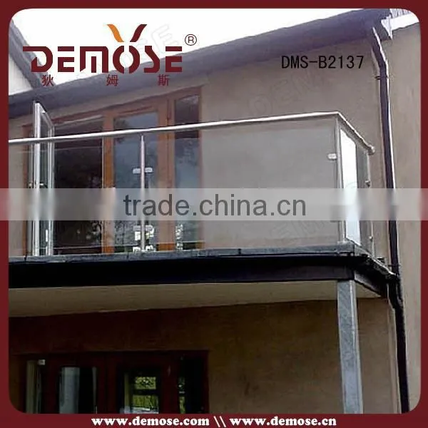 curverd frameless glass railings for terrace